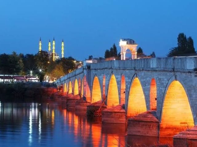 ÇANAKKALE EDİRNE TEKİRDAĞ İSTANBUL TURU